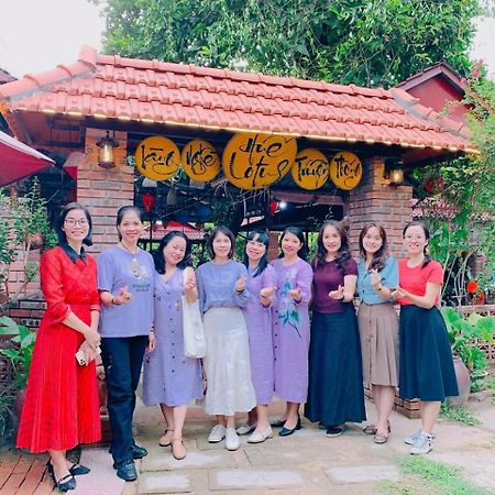 Hue Lotus Homestay Bagian luar foto