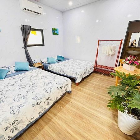 Hue Lotus Homestay Bagian luar foto